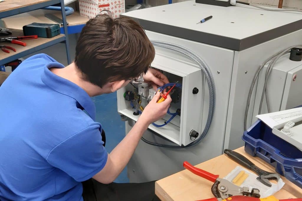 Ryan wiring the BMCL5030 magnetiser