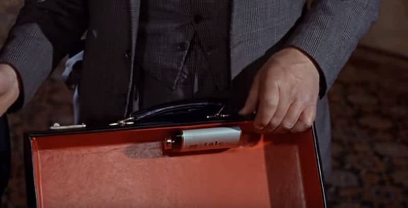 from-russia-with-love-briefcase-talcum-powder